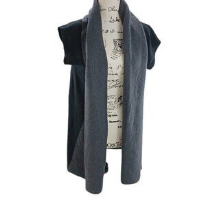 Banana Republic Womens Size S Cardigan Gray Open Front Short Sleeve Sweater Vest